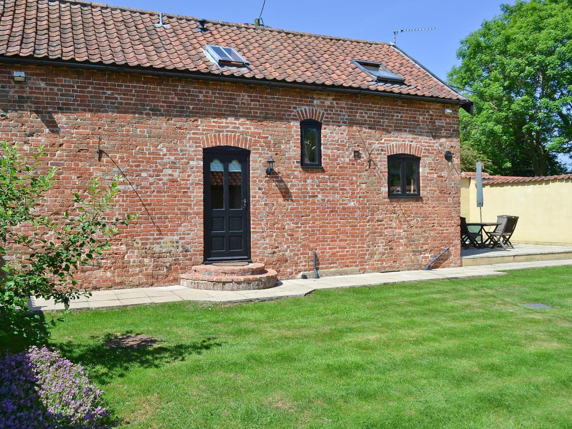 The Cottage Great Ellingham Exterior photo